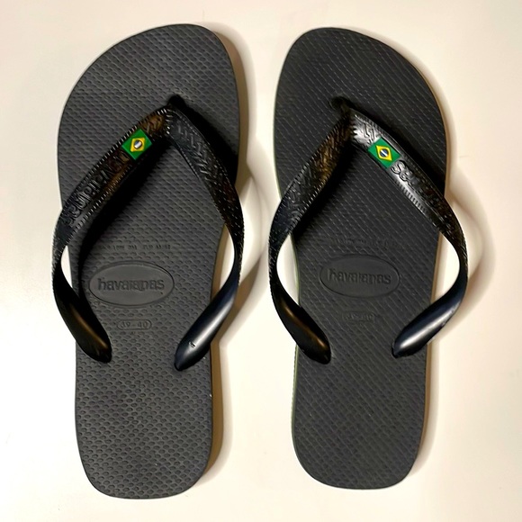 NWT Havaianas flip flops in black - Picture 2 of 6